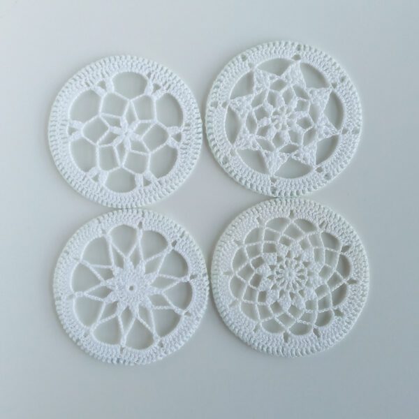 Doilies Coasters white