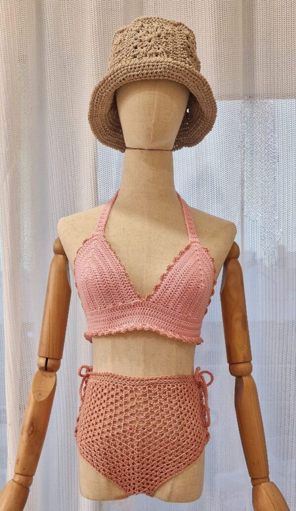 Handcrafted Chanti Bikini Set made from pink cotton and acrylic yarn, featuring a crochet halter top and matching bottoms,