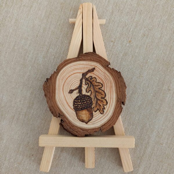 Acorn pyrography