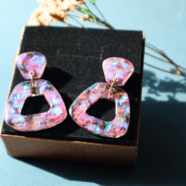 Handmade iridescent triangle resin earrings with dazzling flakes, 4.5 cm long, lightweight at 5g