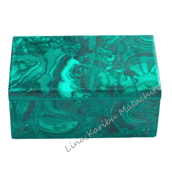 Handmade malachite jewelry box with lid, 9.5 cm x 4.5 cm, deep green with natural swirls. A luxury gift and keepsake from the Democratic Republic of the Congo.